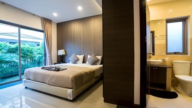 Deluxe Five-Bedroom Villa with Private Pool