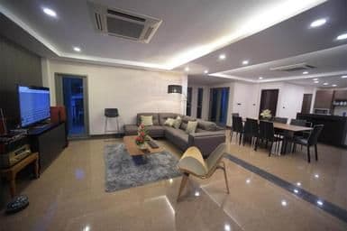Premiere Nine Bedroom Villa with Private Pool - Beach Front