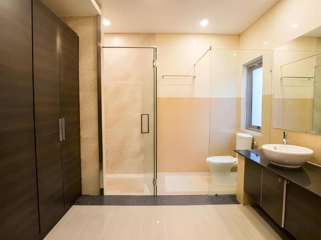 Deluxe Five-Bedroom Villa with Private Pool