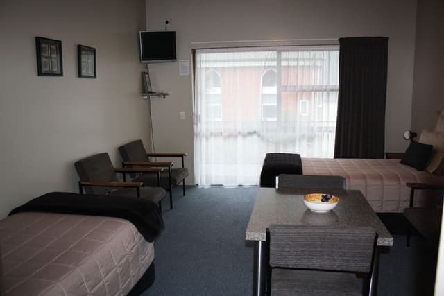 Standard Suite, 1 Bedroom, Non Smoking, Kitchenette (Unit - Option A)