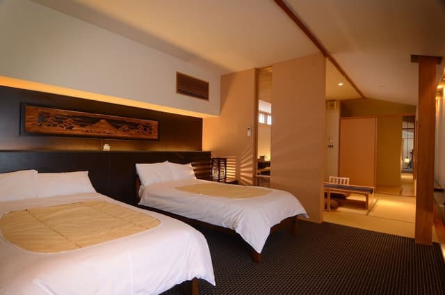 Twin Room with Tatami Room (Deluxe)