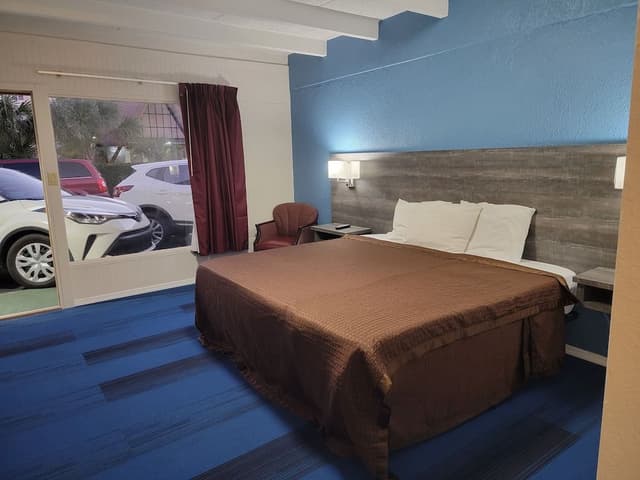 Double Room, 2 Double Beds