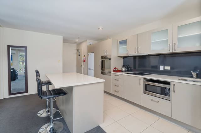 Superior Apartment, 2 Bedrooms, Harbor View