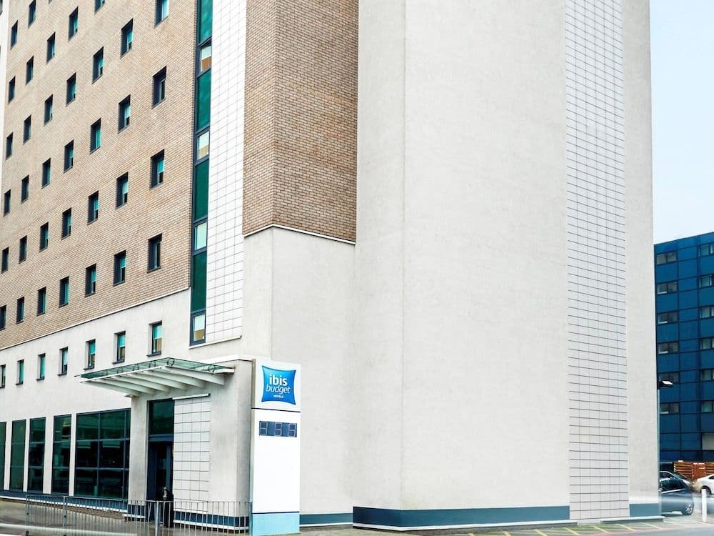 ETAP Birmingham Airport/NEC (soon ibis budget) ETAP Birmingham Airport/NEC (soon ibis budget)