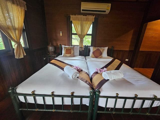 Executive Studio Suite