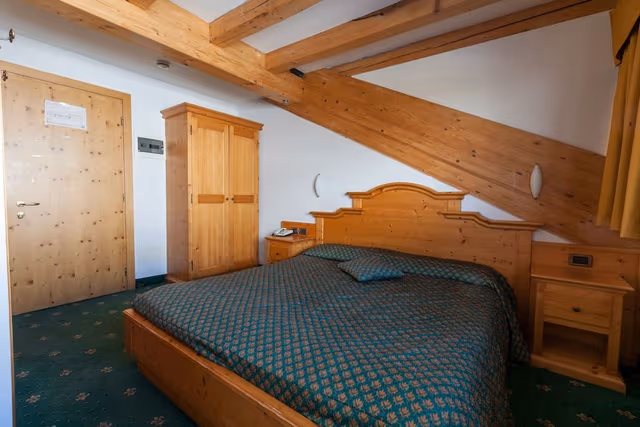 Standard Double Room, Mountain View
