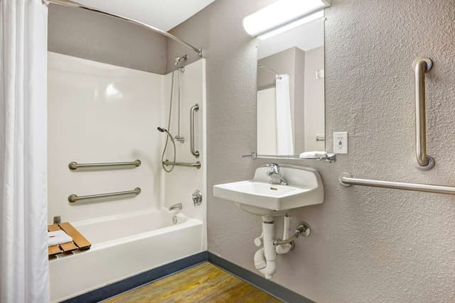 Deluxe Room, 1 Double Bed, Accessible, Non Smoking