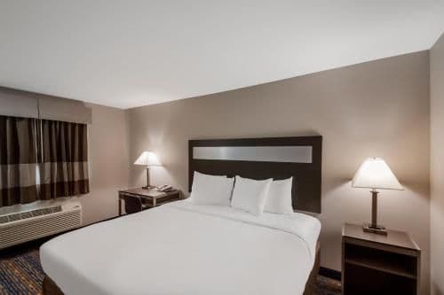 1 King Bed Accessible Non Smoking
