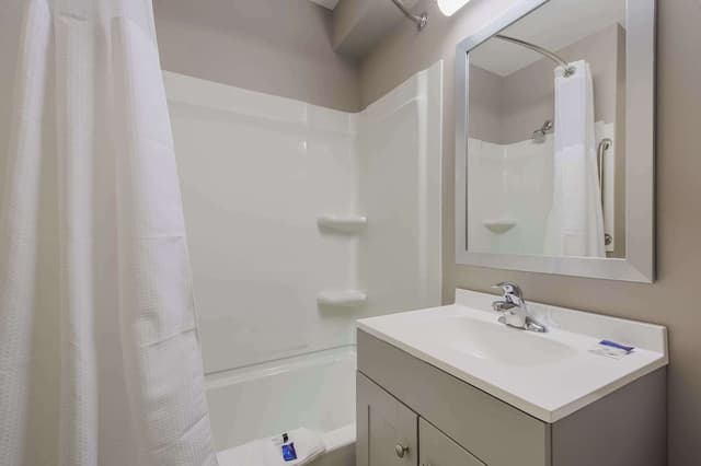 Suite, 1 King Bed, Non Smoking, Jetted Tub