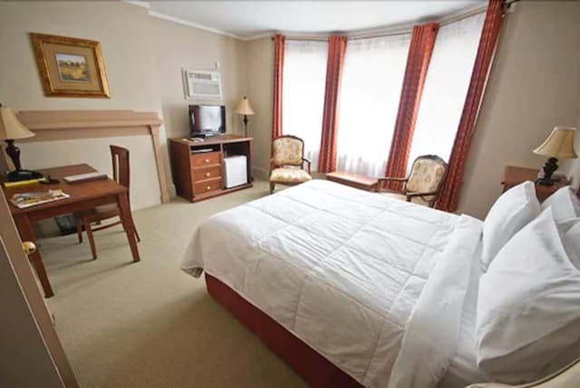 Traditional Room, 1 Queen Bed