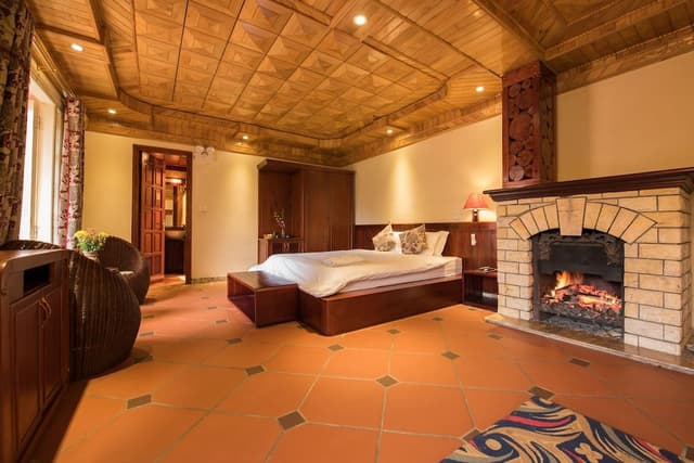 Luxury Double Room, 1 King Bed, Mountain View