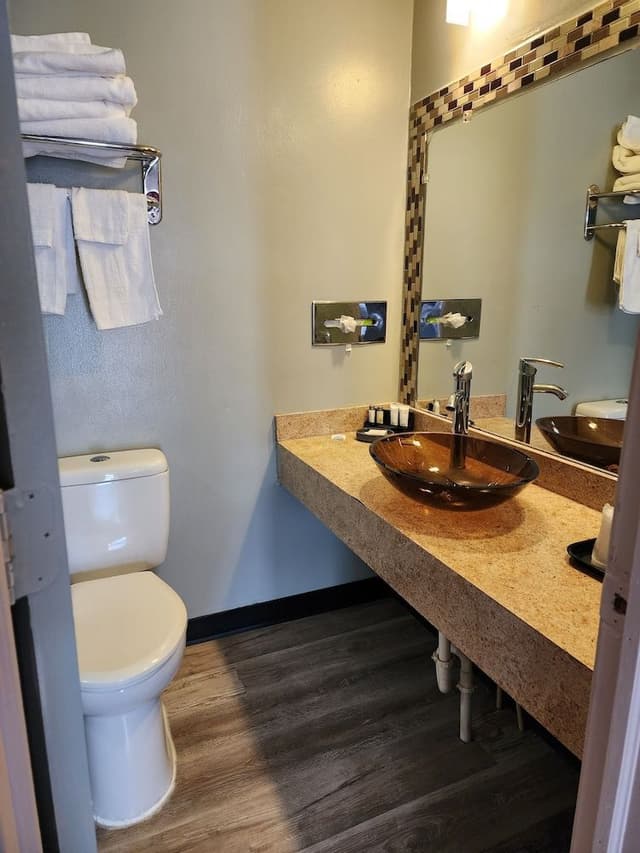 Deluxe Room, Smoking (Jacuzzi)