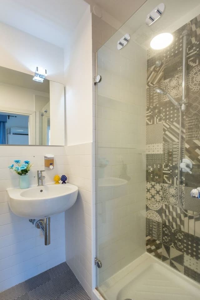 Deluxe Studio Suite