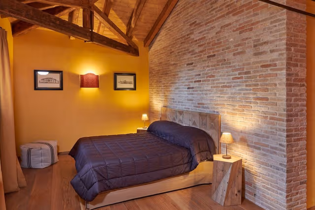 Suite, Garden View
