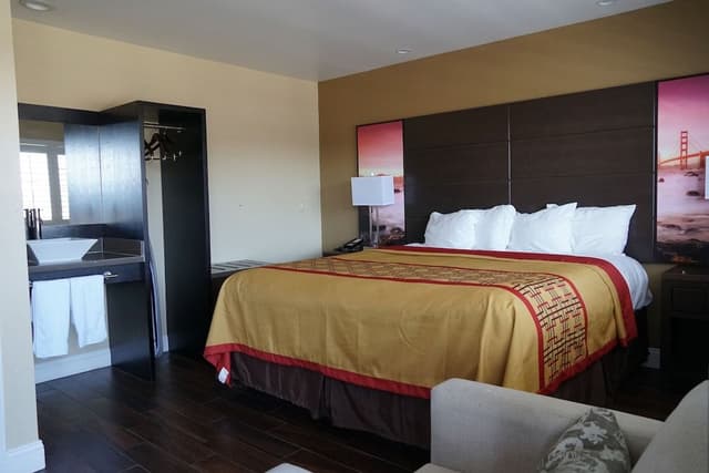 Room, 1 King Bed