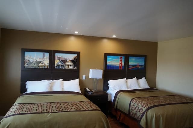 Room, 2 Queen Beds