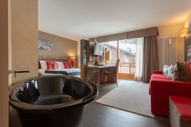 Deluxe Suite, Terrace