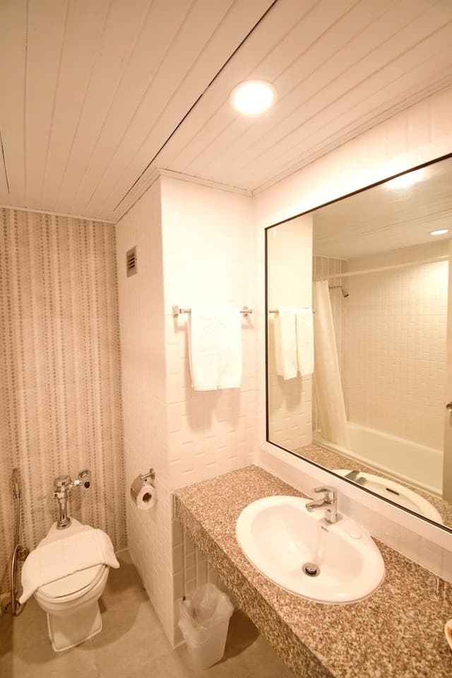 Grand Deluxe Room
