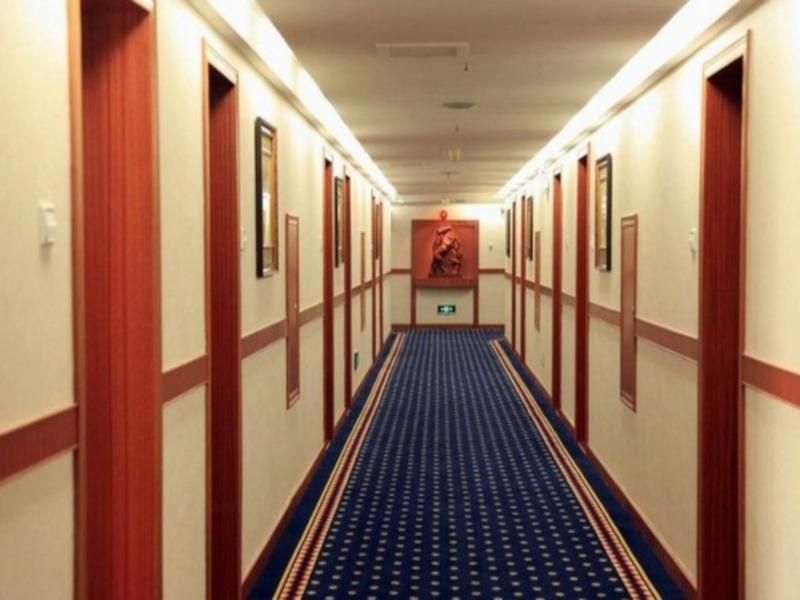 โรงแรมโกลเด้น ลัสเทอร์ (Golden Lustre Hotel)4