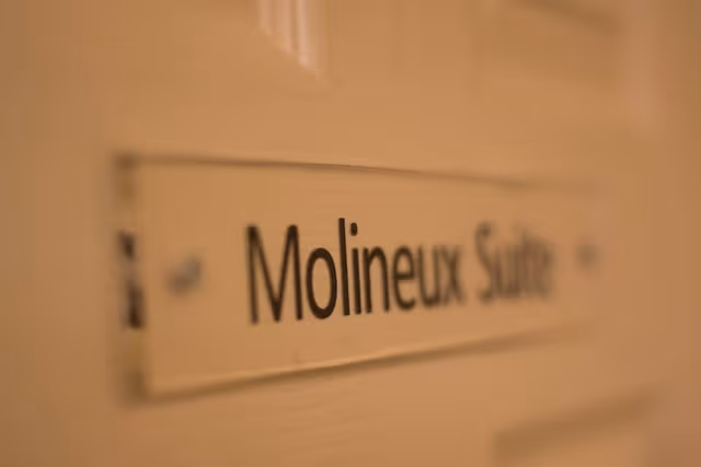 Family Suite (Molineux Suite)