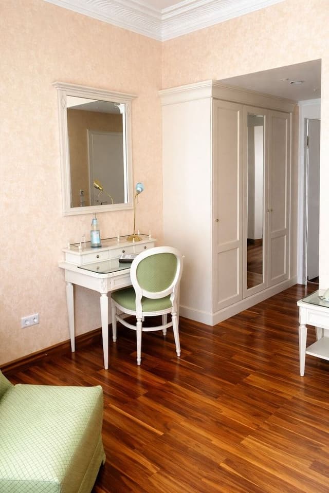 Single Room (Rossini)