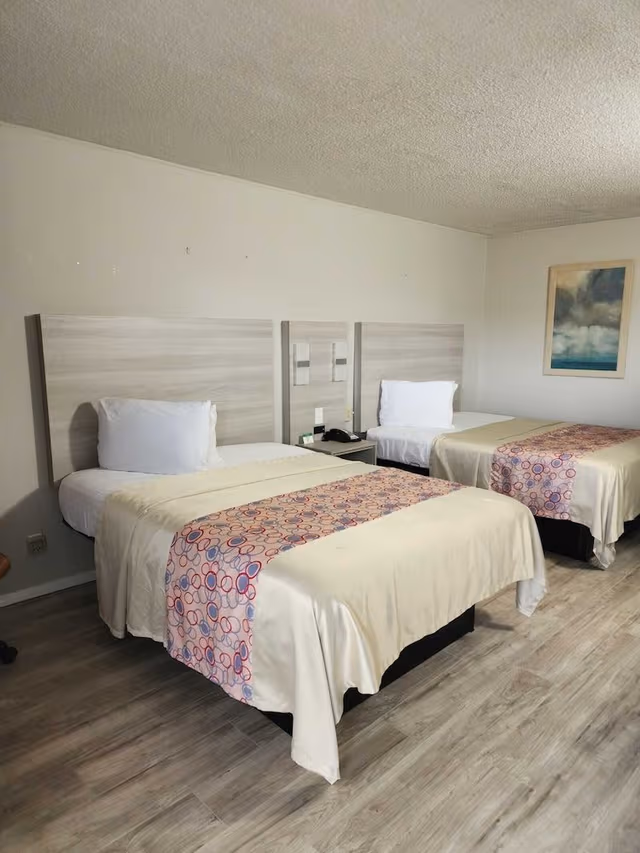 Classic Room, 2 Queen Beds