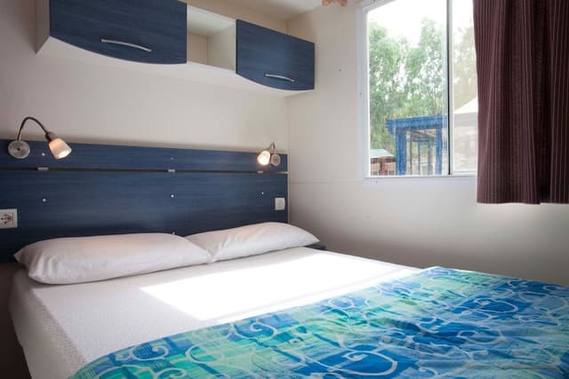Mobile Home, 2 Bedrooms