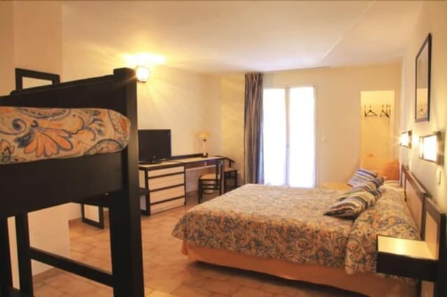 Deluxe Quadruple Room, Sea View