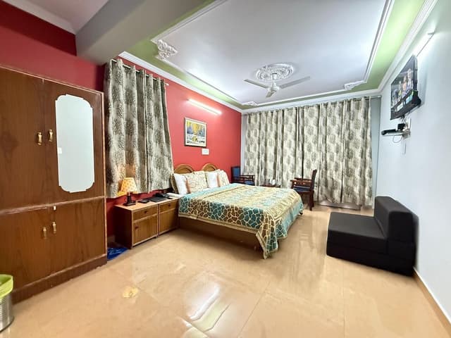 Classic Double Room