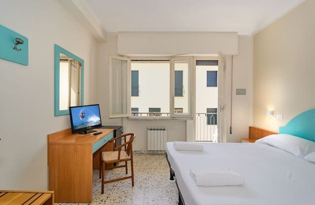 Double Room, Balcony