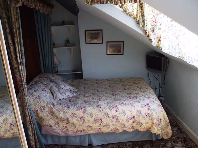 Double Room, Shared Bathroom, Sea View
