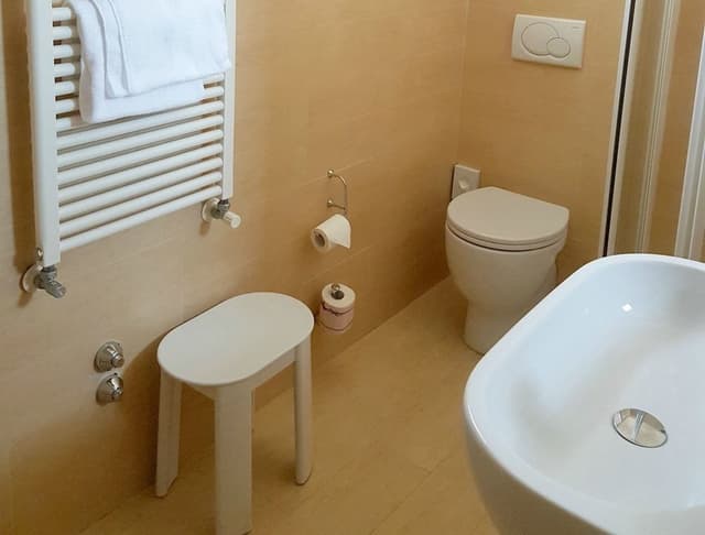 Double Room (Small)
