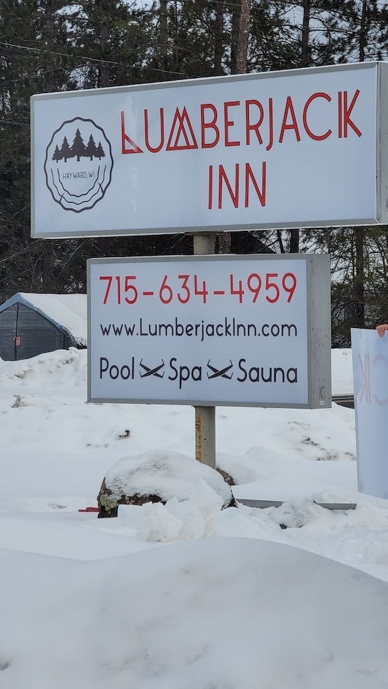 Northern Pine Inn4