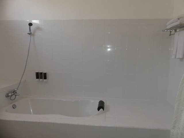 Deluxe Garden Cottage Triple (1 Double Bed +1 Single Bed)