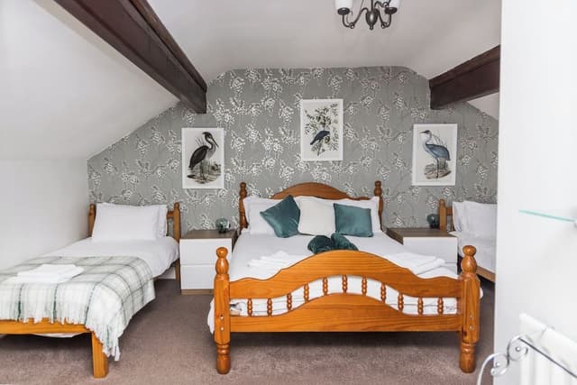 Family Quadruple Room, Multiple Beds, Non Smoking, Private Bathroom