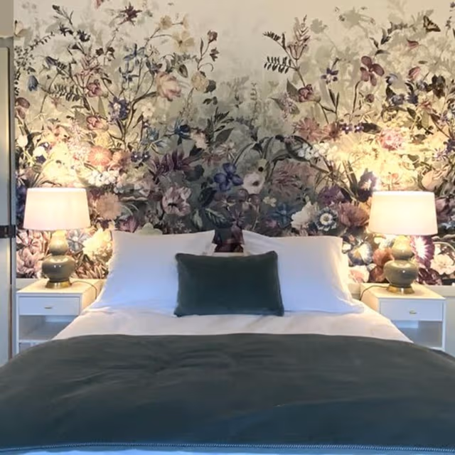 Deluxe Room (Charlotte)