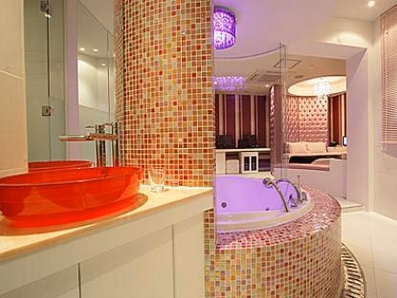 โรงแรมเอเวอร์ ทัวริสท์ (Ever Tourist Hotel)1