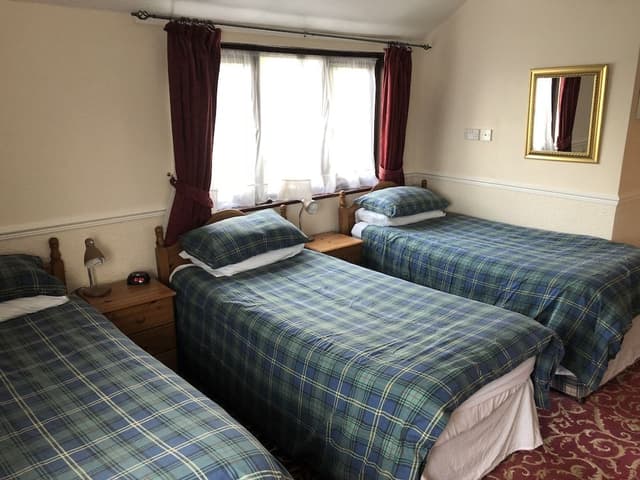 Triple Room