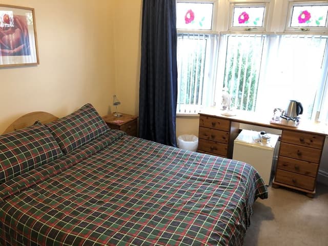 Room, 1 King Bed, Non Smoking
