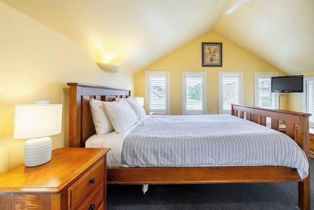Two Bedroom Captains Loft