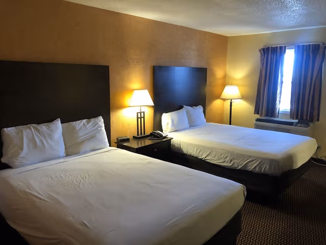 Standard Room, 2 Queen Beds, Non Smoking