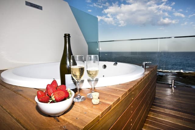 External Spa bath Queen
