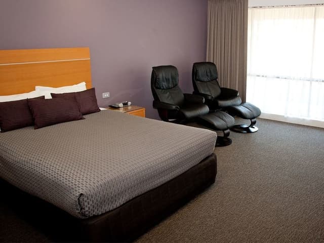 Executive Studio
