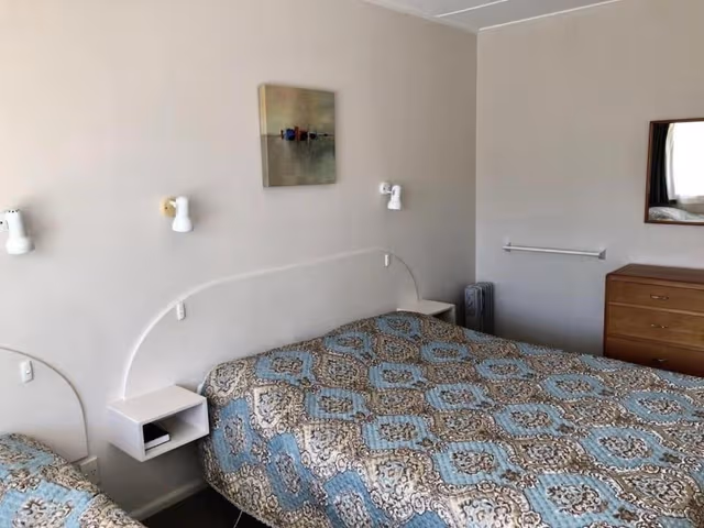 Standard Suite, 1 Bedroom, Non Smoking, Kitchenette