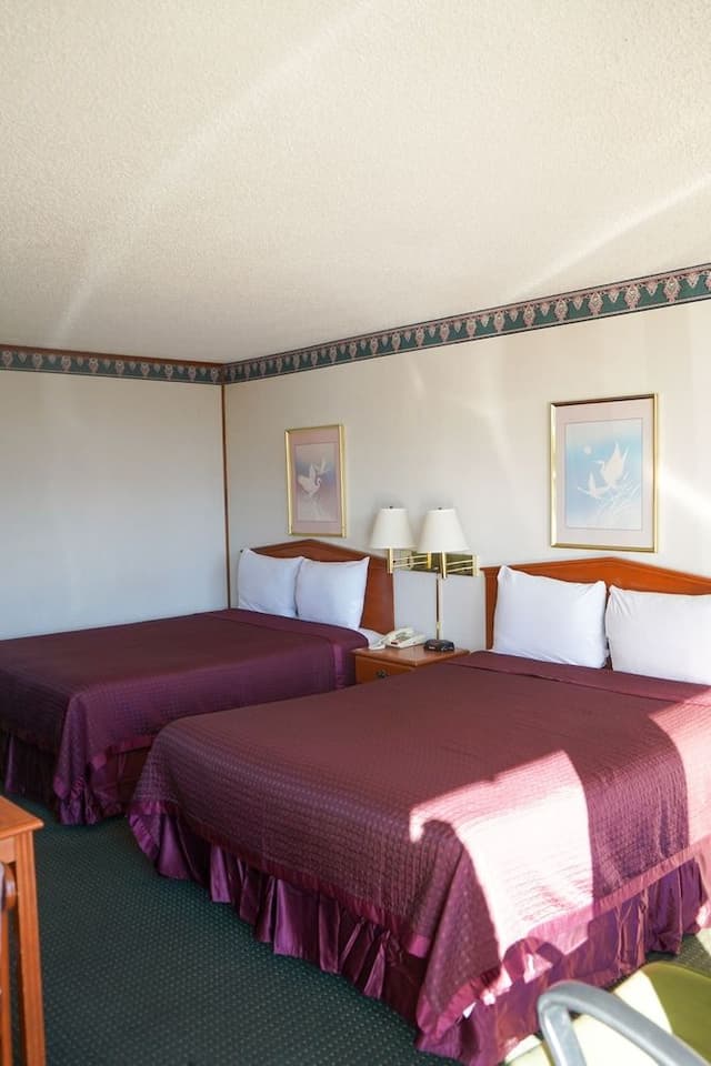Double Room 2 Double Beds Non-Smoking