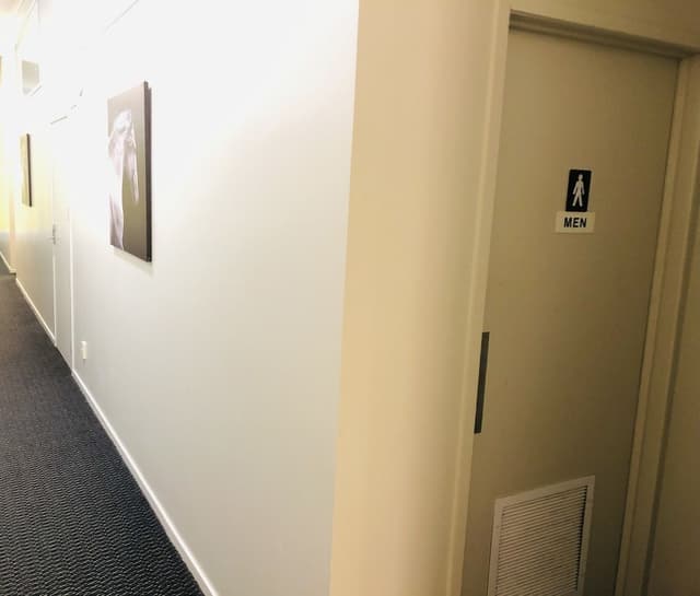 Standard room with shared bathroom