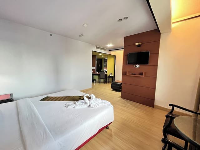 Executive Room