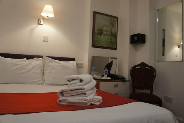 Double Room, Ensuite
