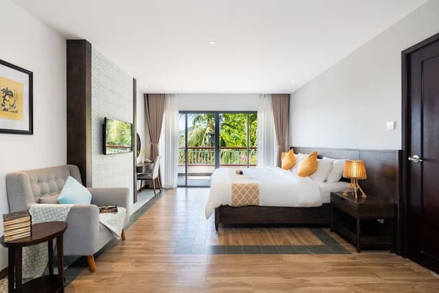 Suite, Sea View