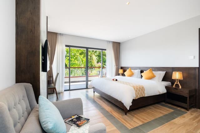Suite, Sea View
